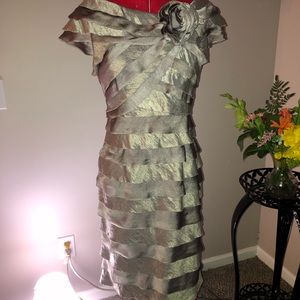 London Times Formal Cocktail dress